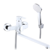 Змішувач для ванни Lidz Latwa 005 з поворотним виливом (з душовим гарнітуром) (k35) LDLAT005WHI45425 White, фото